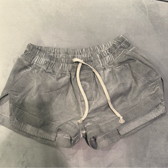 Gray Women's Shorts - Picture 1 of 3